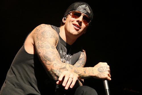 Happy birthday to vocalist, Matt Shadows 