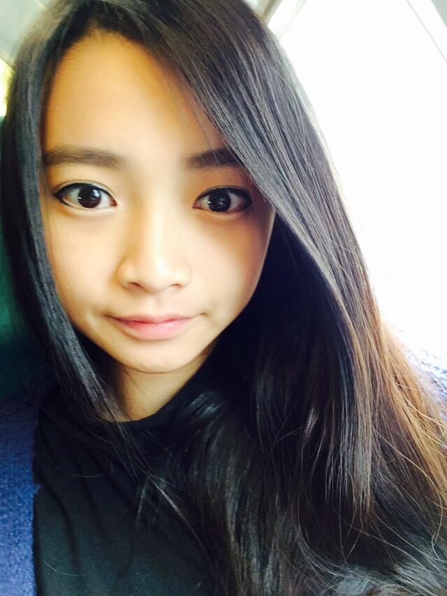 Teens__LiviaOFC's tweet photo. Happy Birthday @Teens_Rika sukses terus kedepannya, tetep jadi leader terbaik buat @teenebelle_ID yaa 🙋🎊🎊✌😊 http://t.co/PQrxacCccJ