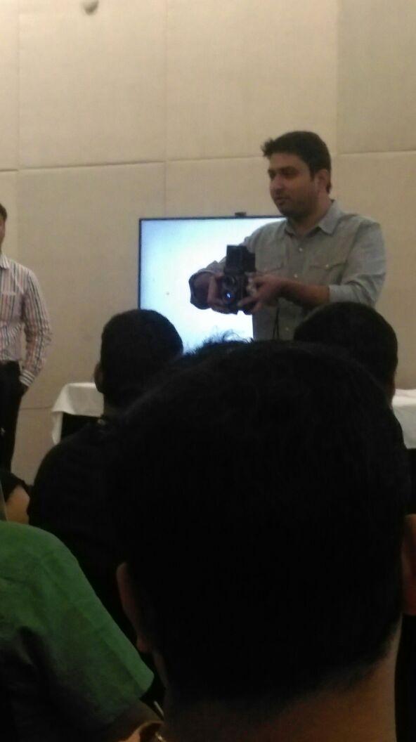 amazonIN's tweet photo. Photojournalist Sameer Shahi runs through the history of cameras. More @ http://t.co/9YY0Ah3X9I #shutterbugged http://t.co/3uBHN4GJ98