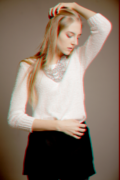 アナグリフ・エフェクト(というのか?)のやりかた

http://t.co/c7QsXnA9Id 