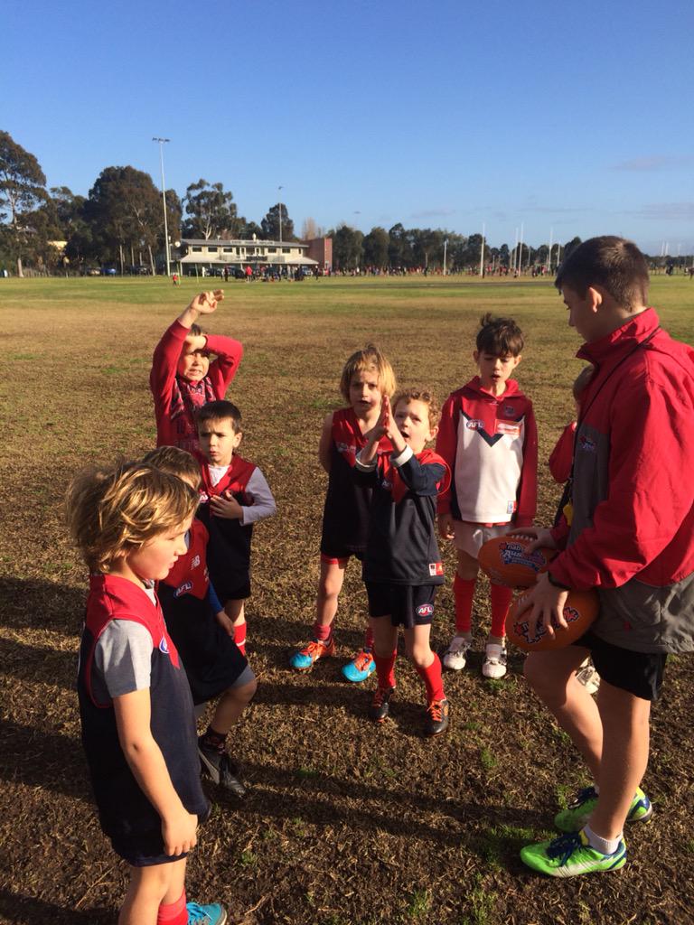 GreinerSimon's tweet photo. @AuskickSthMelb go dees, I hope the demon kids are as excited as I was. http://t.co/JxmHCmPNYB