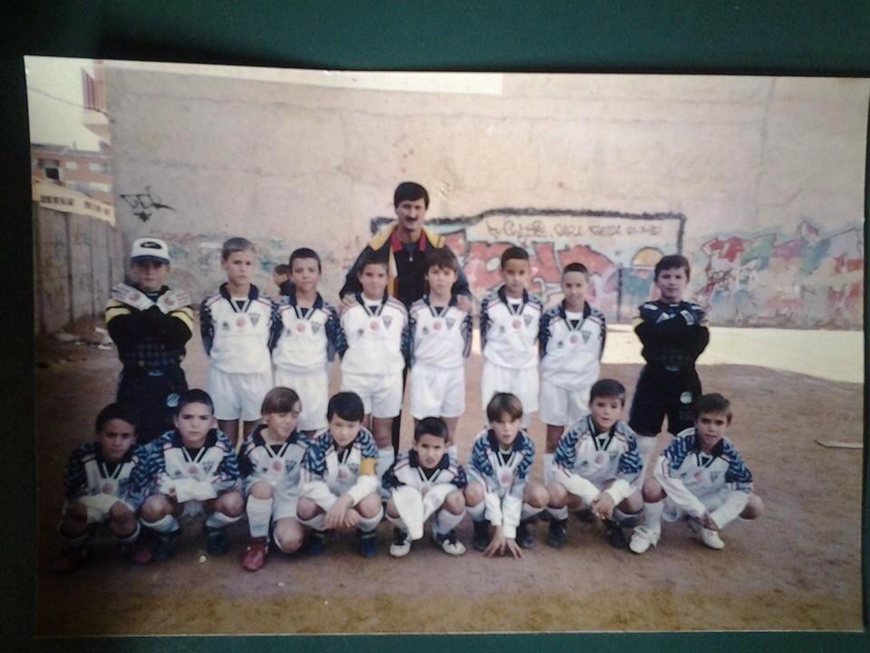 PabloGil26's tweet photo. En 16 de tus 75 años me has hecho crecer. Gracias y Felicidades @AlbaceteBPSAD #lucha#respeto#orgullo http://t.co/zyipB8FIyg