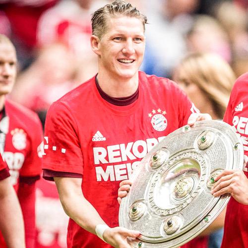 Happy birthday Bastian Schweinsteiger, ugh we miss you 