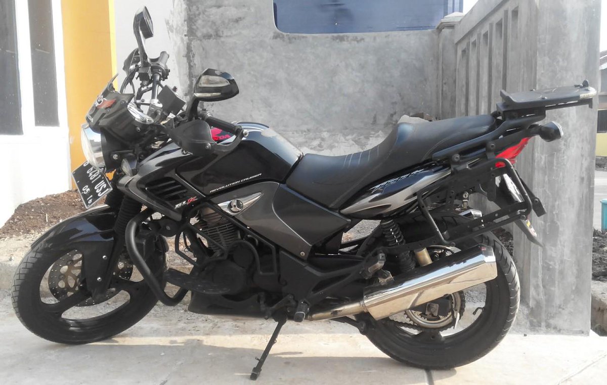 Modif Motor Terbaru On Twitter HTMLindonesia Tiger Revo 2010 Modifikasi Untuk Touring Dengan Double Muffler Http Tco W0Xl2tQyMU HTML Depok Http Tco M6JWACjCga