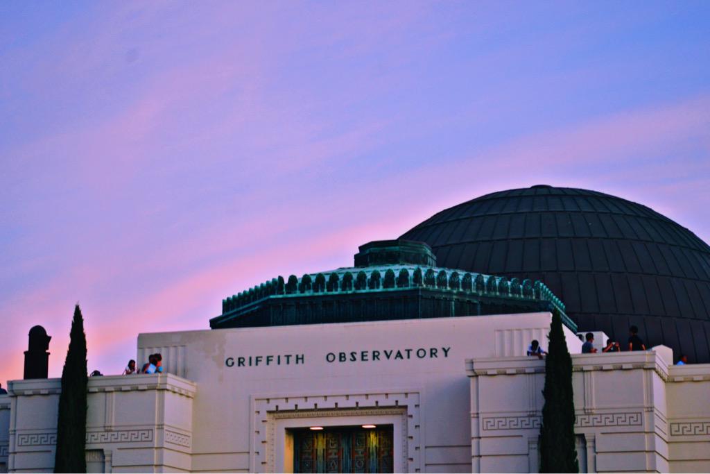 ariesmoonn's tweet photo. Griffith Observatory http://t.co/KOczF6opj3