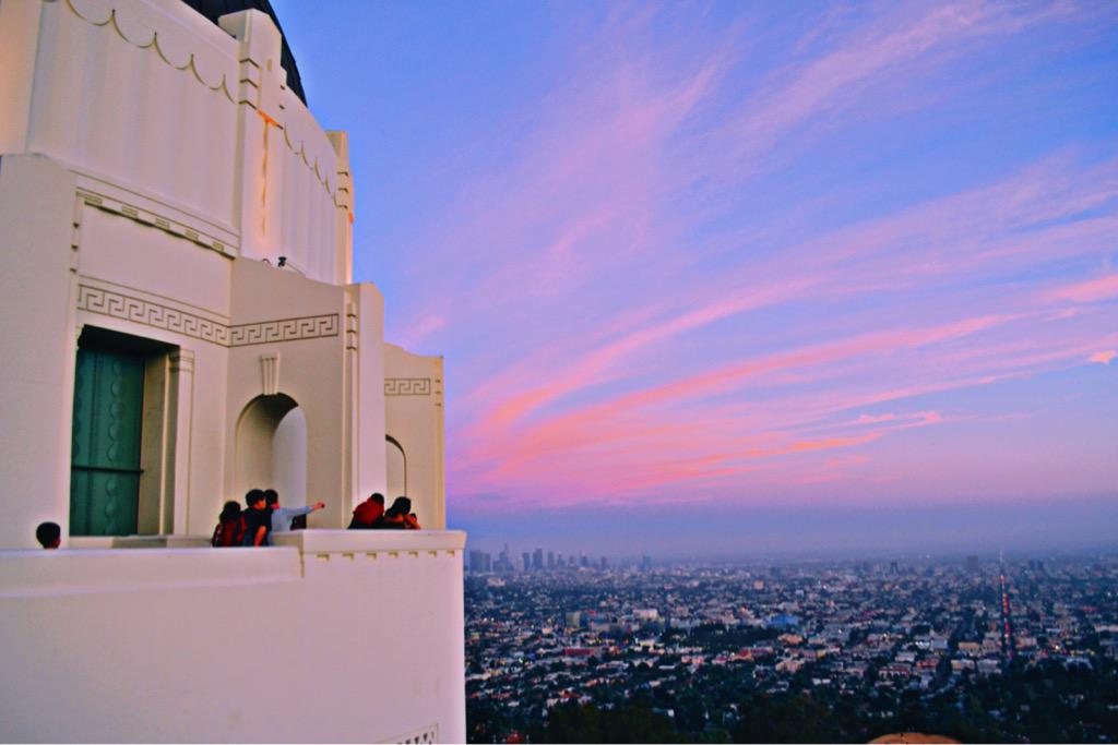 ariesmoonn's tweet photo. Griffith Observatory http://t.co/KOczF6opj3