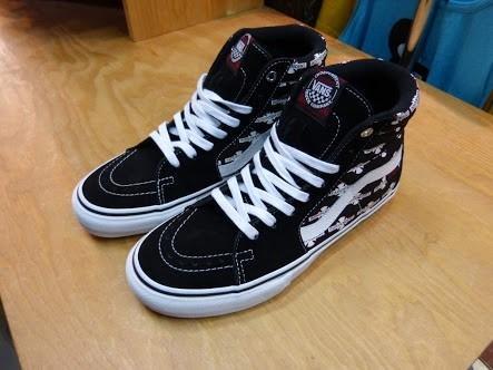 Mrfyfachr's tweet photo. PO!! 2 - 3 minggu saja
Vans sk8-hix independent
Size ask
IDR.1.200.000
@PancasilaShoes @VlackStore @YourSizePlease http://t.co/CLcxS5WZCK