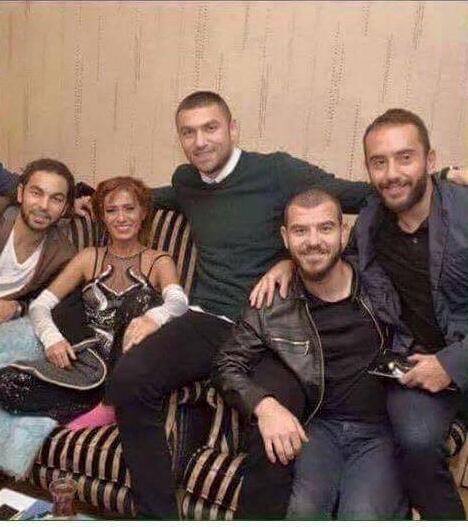 İbrahim Tatlıses Yıldız Tilbe'ye Seni Pezevenklerin Elinden Gittim Aldım Dediğinde Tam Bundan Bahsediyormuş Demek...