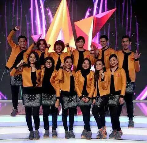 nurshafinazi's tweet image. #throwbackAf2014  rindu nk tgk semua  menari menuju puncak  😭😭#Af2014