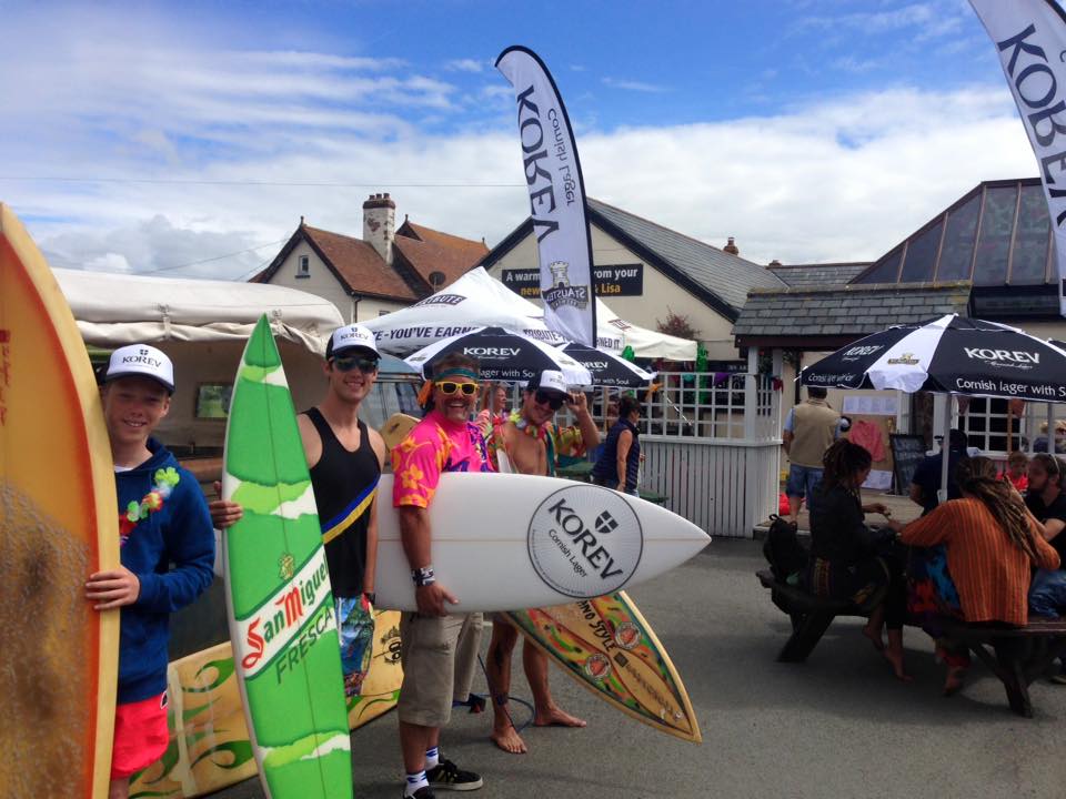 Retro Surf day @ The Farmers Arms. #korevpeople