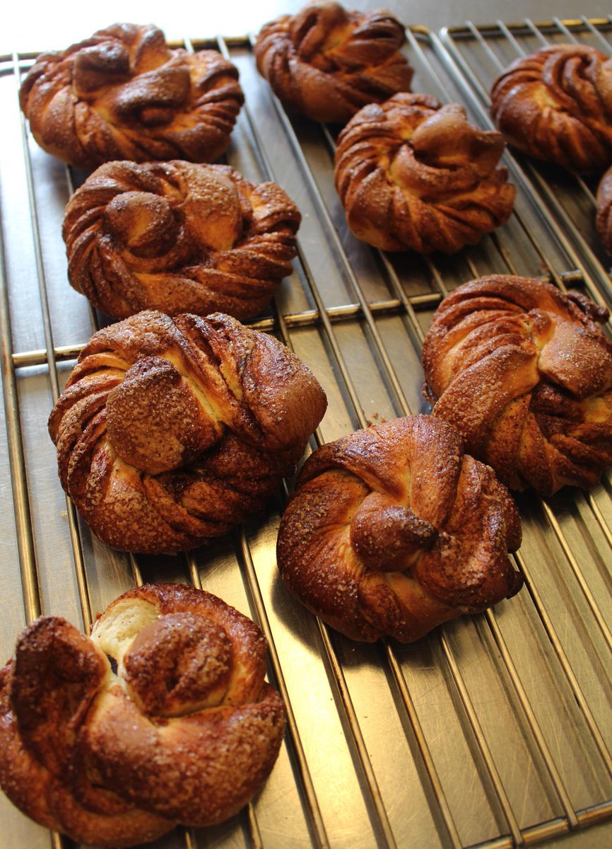 Amazing adventure to bake #kanelsnurrer with <a href="/jonastrup/">Jonas Astrup</a>. What smell…! Mmm…!