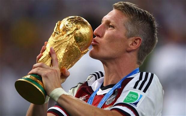 Happy 31st Birthday to Manchester United Bastian Schweinsteiger. One of the most decorated players in Germany. 