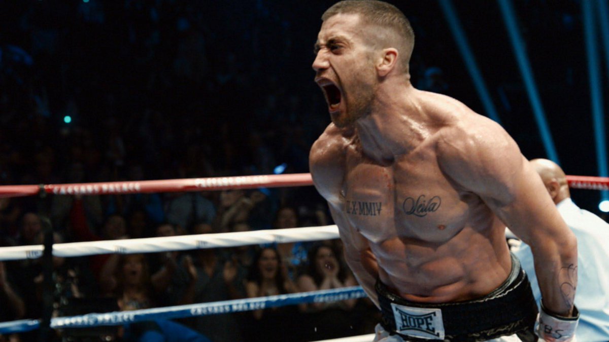 MultiplexNotes's tweet image. 'Clichéd, by the book scriptwriting...' - Review: Southpaw notesfromthemultiplex.com/2015/07/31/rev… #Southpaw #JakeGyllenhaal