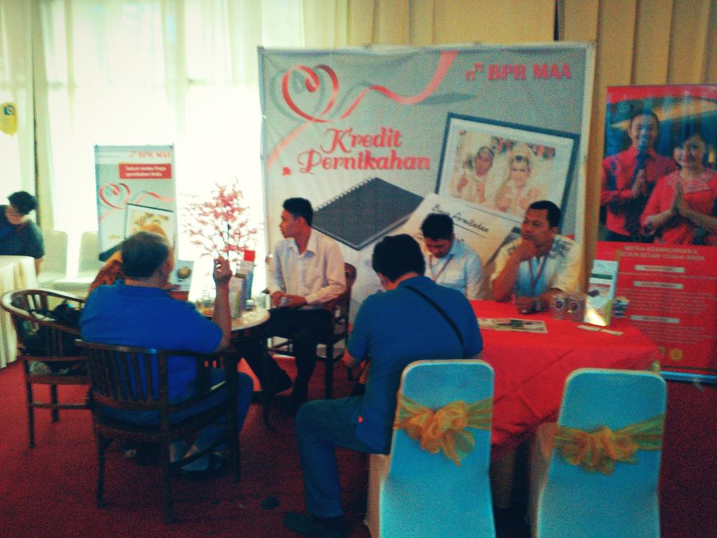 putrataufan's tweet photo. Please Come &amp; Visit Our Stand @Merbabu Ballroom PRPP Semarang dlm rangka Mahkota Wedding Expo 2015 http://t.co/aJqi5wyRIK