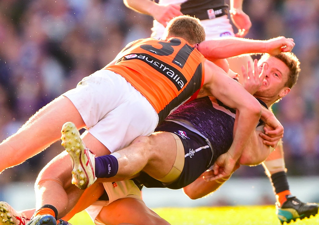 GWSGIANTS's tweet photo. GAME DAY v @freodockers! Watch us at 4.40pm EST live from Domain Stadium. #AFLFreoGIANTS #AFLMANYCOLOURS πͺ http://t.co/fX4hgMCBXI