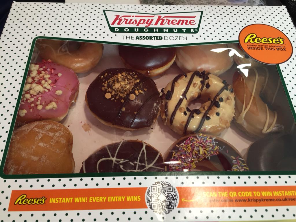 CardiffElyV4P's tweet photo. This has definitely brightened up our Saturday at Cardiff Ely Vets4Pets! #vets4pets #doughnuts #awesomeness http://t.co/6yPQkjhTKr