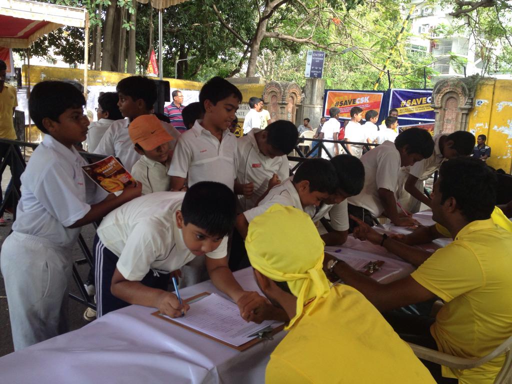 ChennaiIPL's tweet image. Our #superfans come in all uniforms! #whistlepodu #SaveCSK