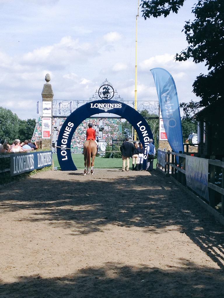 Not my normal type of hangout, but a great day with the <a href="/Volopa/">Володимир Звір</a> guys!  <a href="/Highbury_heroes/">Mark Alan Wilkinson</a> you were missed! #hickstead