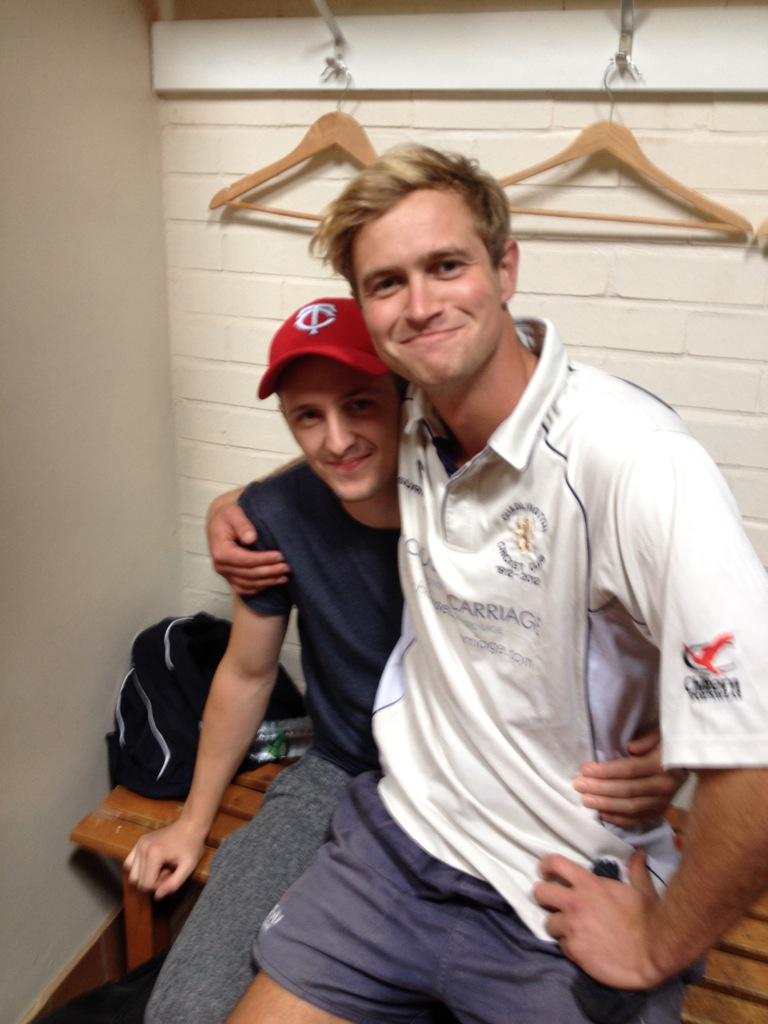 ChadlingtonCC's tweet photo. Don't adjust your television sets - they're back!! http://t.co/NyAHBDpmYZ