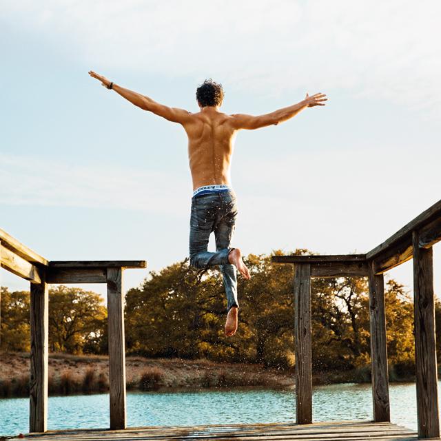 American Eagle Japan on Twitter: "Hello, August☀ http://t.co/RAtmT89ZCR"