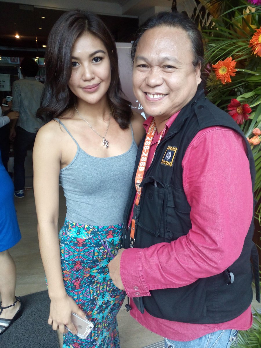 morlyalinio's tweet photo. Win win marquez nasaktan ng bongga sa sinabi ni renee salud na wala itong K maging Beauty Queeen http://t.co/ARZueYzoDg