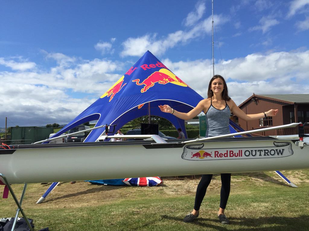 uclbc's tweet photo. Happy Cox ready for pre race paddle! @UCLBC_Alumni #OutRow http://t.co/C3FHu3la3L