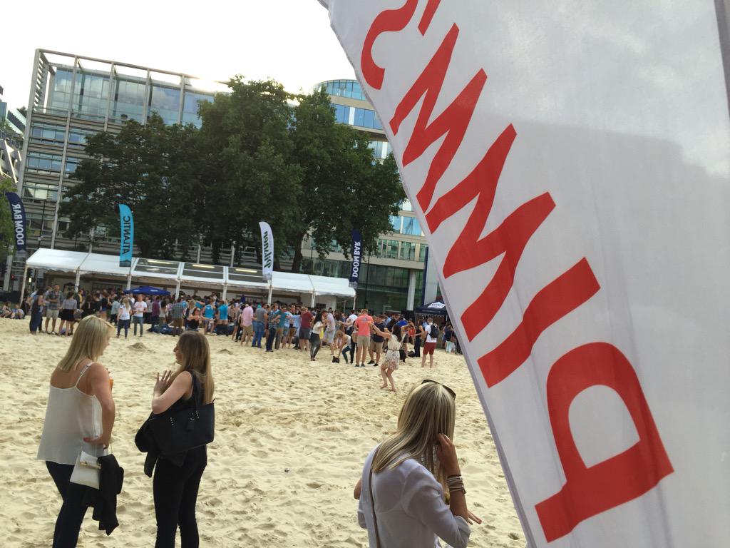 PimmsVan's tweet photo. @ldnbeachrugby matches over #beachparty full on! Fantastic 2 days http://t.co/9tt3BqN0rh