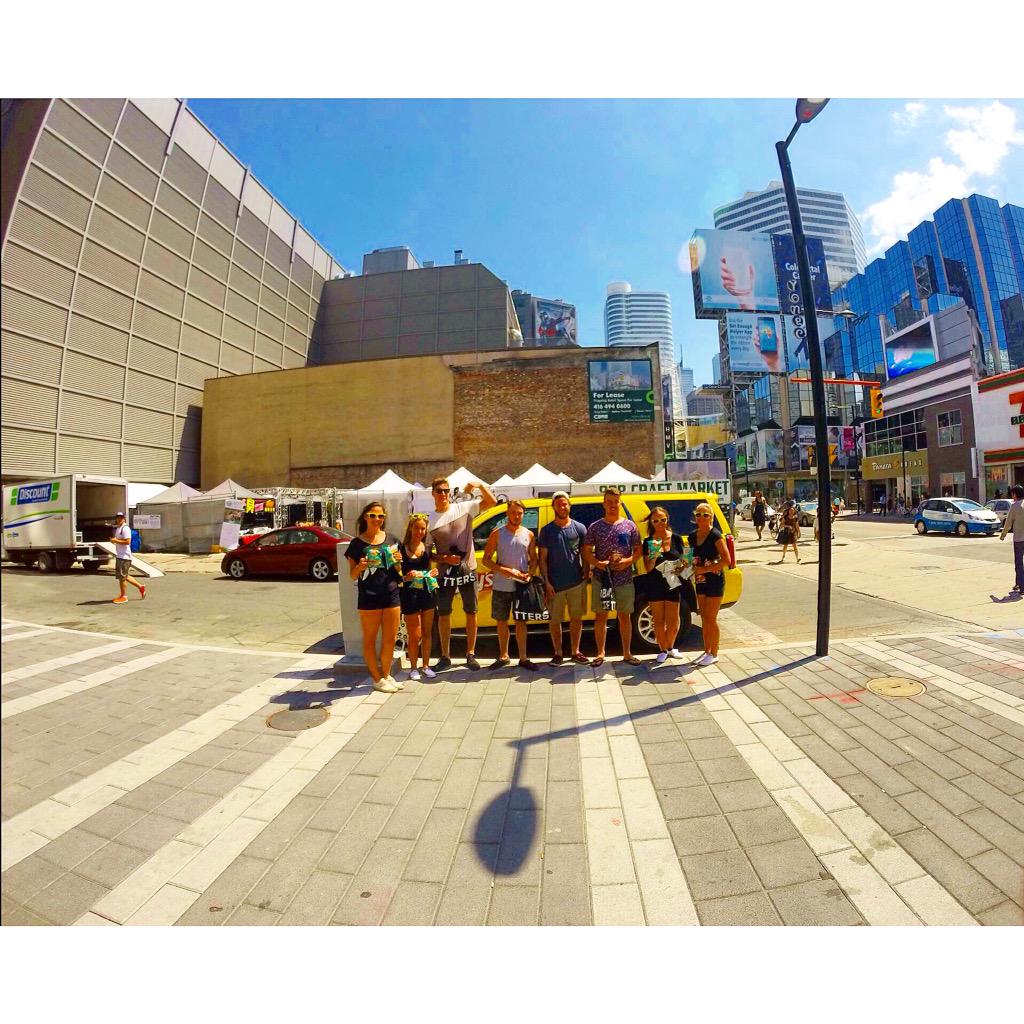 Raphael_Guill's tweet photo. nice roadtrip in Toronto and thanks to lays for the snack !! #LaysAimeLété #LaysLovesSummer http://t.co/Ha92AVzb49