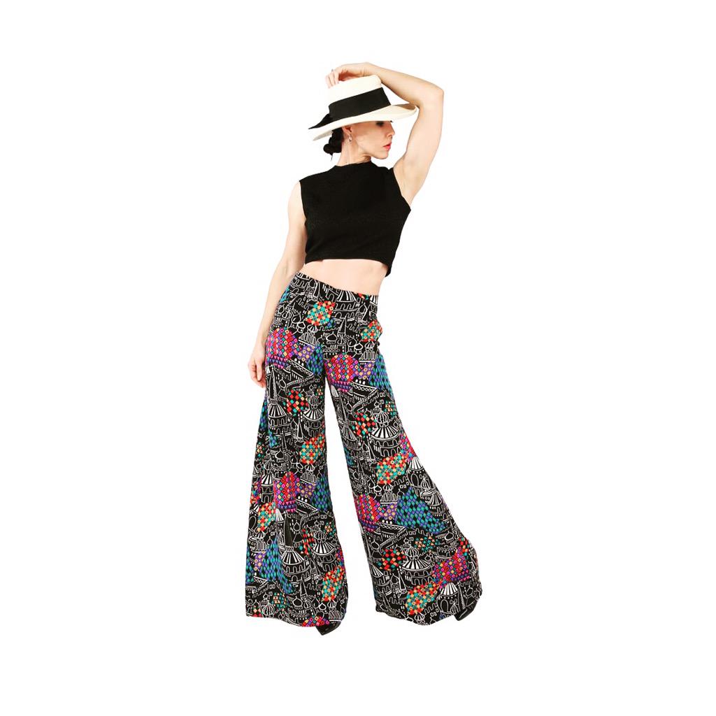 LauraTanzer's tweet photo. Moda Manhattan starts tomorrow. Booth 1530! #modamanhattan #emergingdesigner #fashionweek #nyc http://t.co/TDafu8fEgY