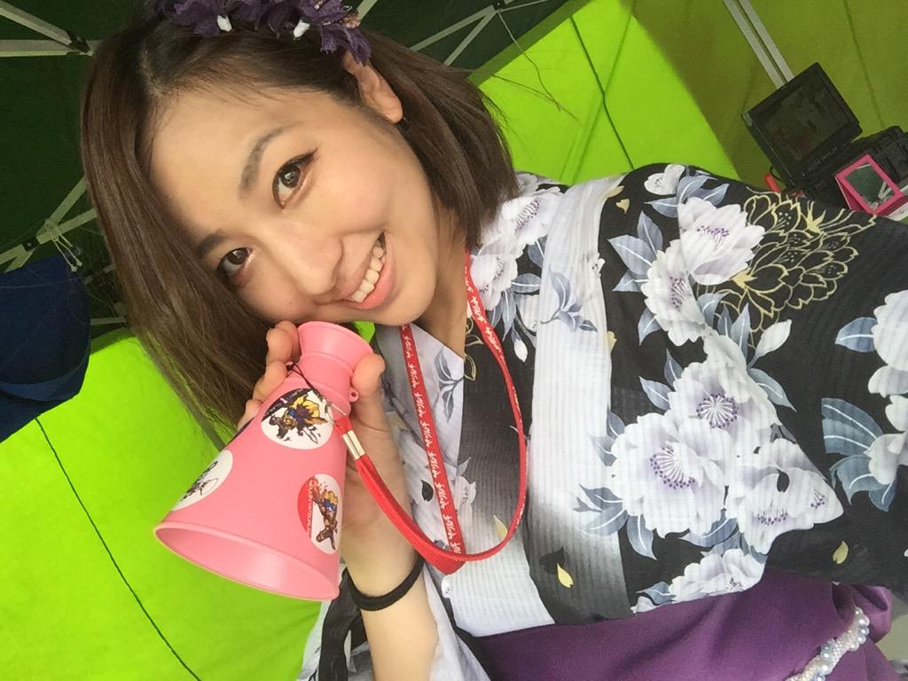 長谷川美子 ヤツルギ夏祭り15 ご来場頂いたお客様 本当にありがとうございました 今日は浴衣でのmc 皆の笑顔と声援を胸に刻みました 本当に本当にありがとう Http T Co Evnpueegjh