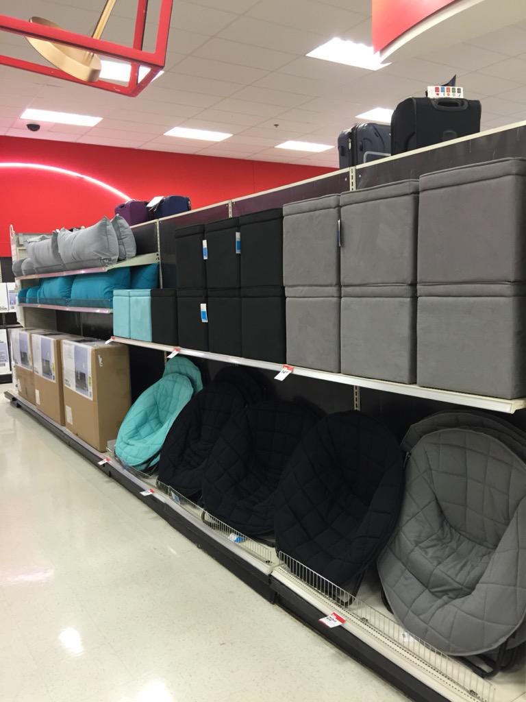 KatieDolton's tweet photo. T0907 on point this Saturday morning. #BasicsOnFleek #JustOneDenimDays #G329PERKS @therealdmck @Djoumbarry http://t.co/X9IQxPEooA