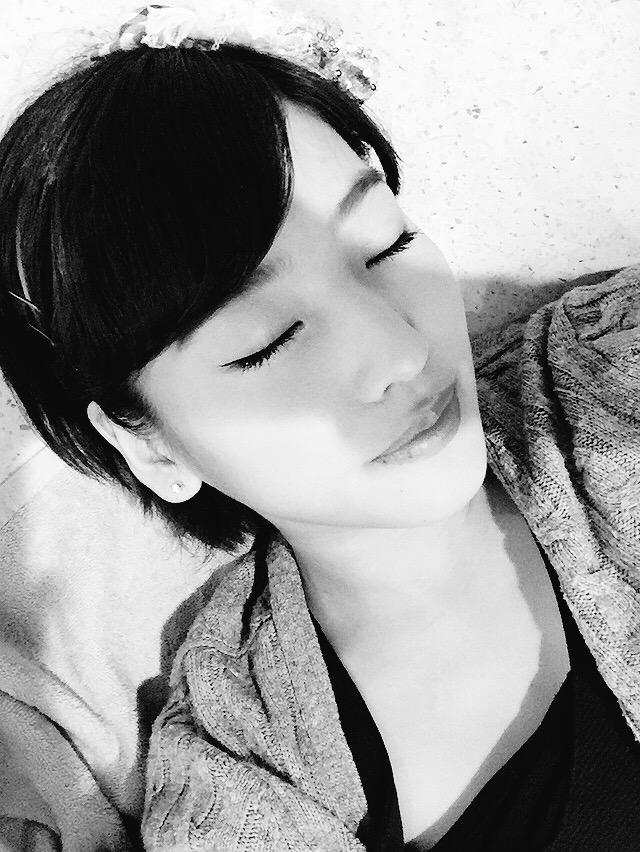 Haruka_NKGW10's tweet photo. Good night....🌙 http://t.co/evF8EwCnKm