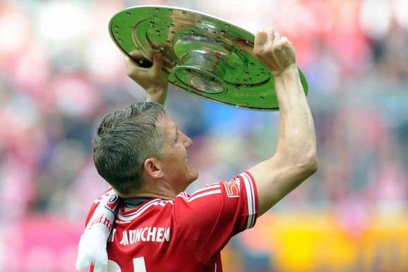 Wishing Manchester United midfielder Bastian Schweinsteiger a very happy 31st birthday. 