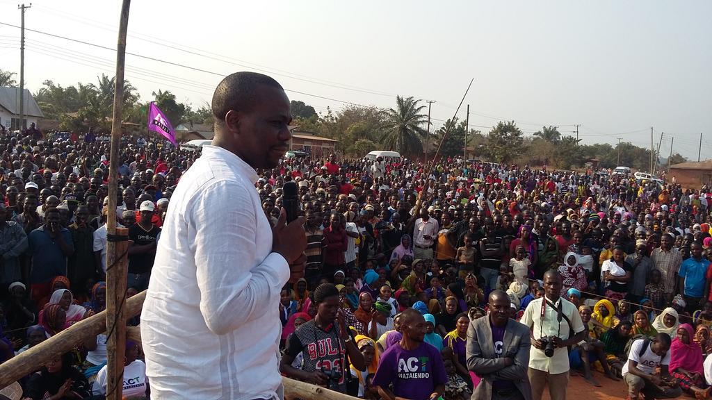 ChumaBoaz's tweet photo. Zitto ateuliwa rasmi kuwa mgombea ubunge jimbo la kigoma mjini. http://t.co/rspScX0Pwk