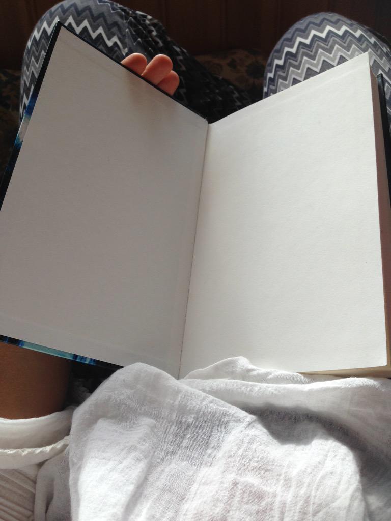 mariaayakoub's tweet photo. Har skrivit en bok om hur mycket jag tycker om och bryr mig när folk skriver om eller lägger ut bilder på sina hästar http://t.co/Lj45Y95vE8