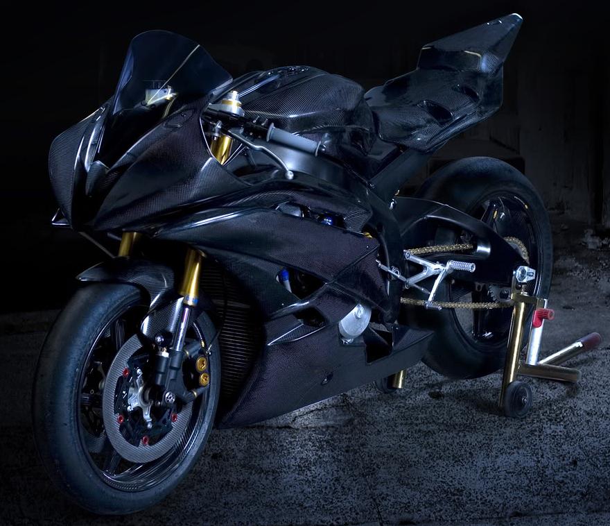 SuperbikePorn's tweet photo. Yamaha R6 #superbikeporn http://t.co/v05TbyWqkx