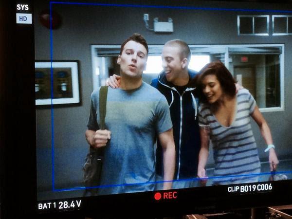 _VictoriaKeynes's tweet photo. recording a new video awesome http://t.co/5Jmioi74hG