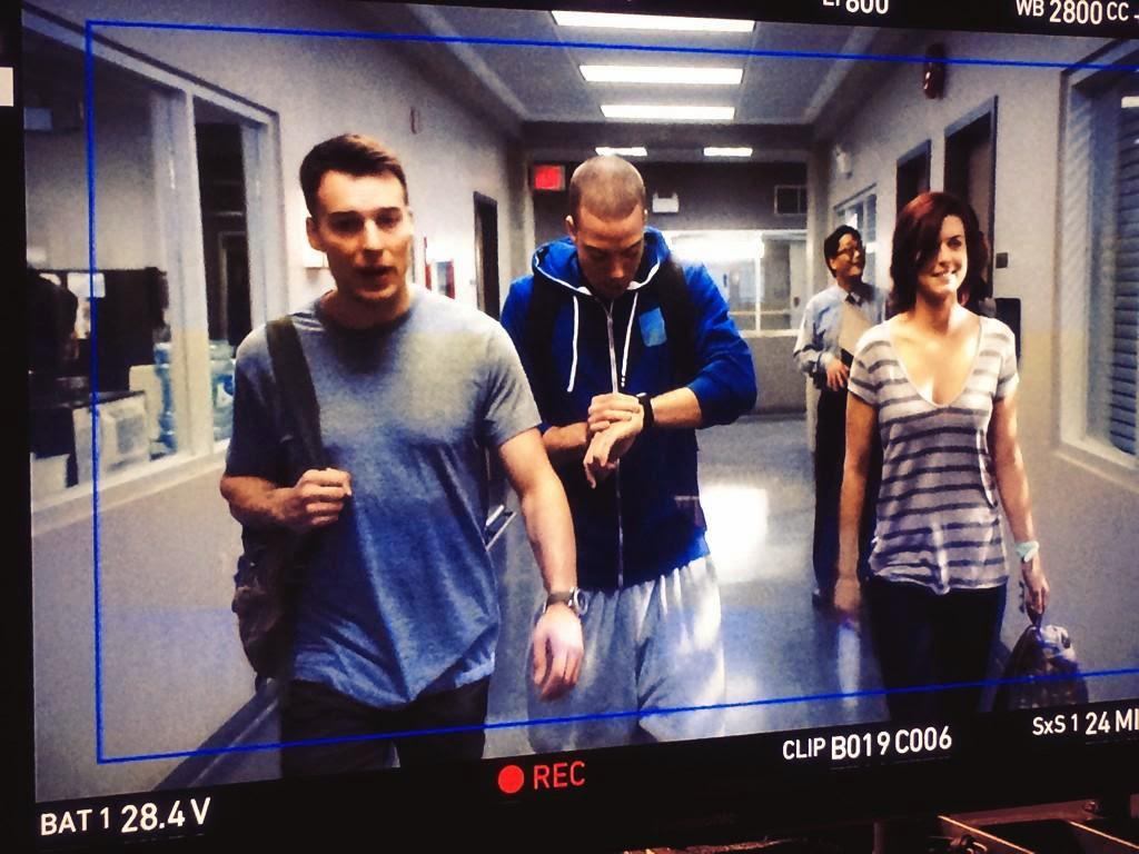 _VictoriaKeynes's tweet photo. recording a new video awesome http://t.co/5Jmioi74hG