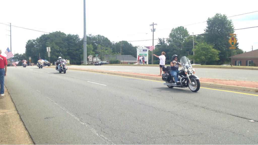 SimpsonBrady's tweet photo. What a great showing by the motorcycles in Cobb County #skipwells http://t.co/AsrM0mnVqo