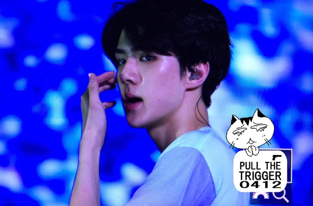 BUBBLETEAHOLIC's tweet photo. 150801 #SEHUN @ The EXO'luXion in ChengDu CR:PullTheTrigger0412 http://t.co/7tEOZYkUx5