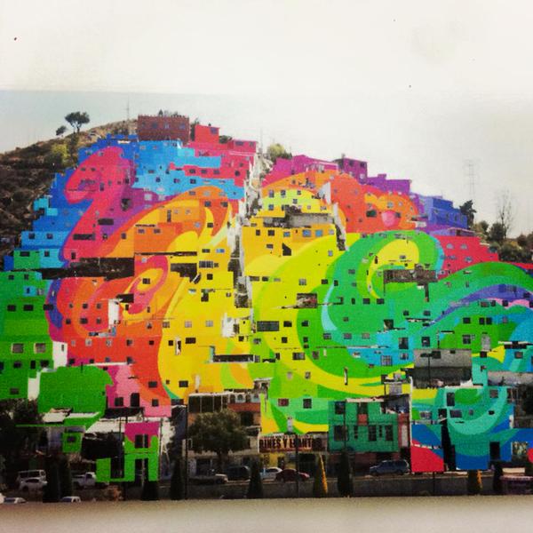 Mexican slum transformed into one massive artwork traveller24.news24.com/Explore/PICS-S…

Via <a href="/GermenMuralismo/">Germen</a> &amp; <a href="/Traveller24_SA/">Traveller24_SA</a>