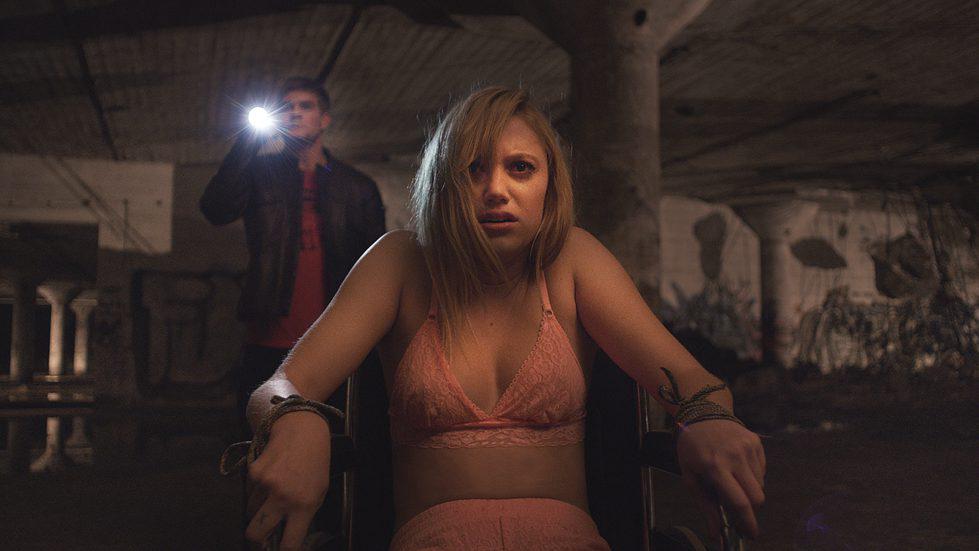 SteveMovieSteve's tweet image. 29 June 2015-06-29 - moviesteve.com/dvd-bluray-201… - #AppropriateBehavior #Chappie #ForceMajeure #ItFollows