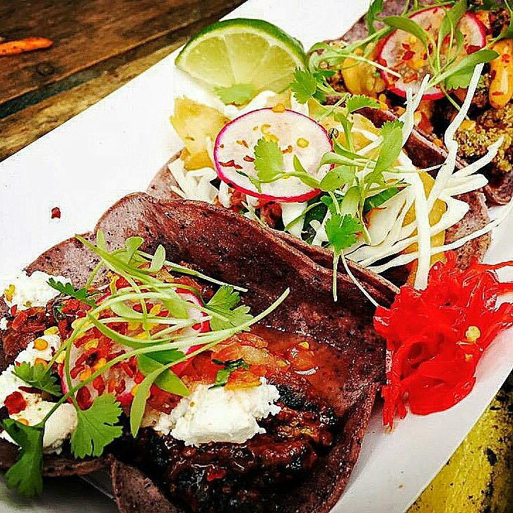 StreetFeastLDN's tweet photo. Your #DalstonYard need-to-know. Get in early and eat EVERYTHING - https://t.co/8b7ShzYKB4 http://t.co/lqeO1Y2rqE