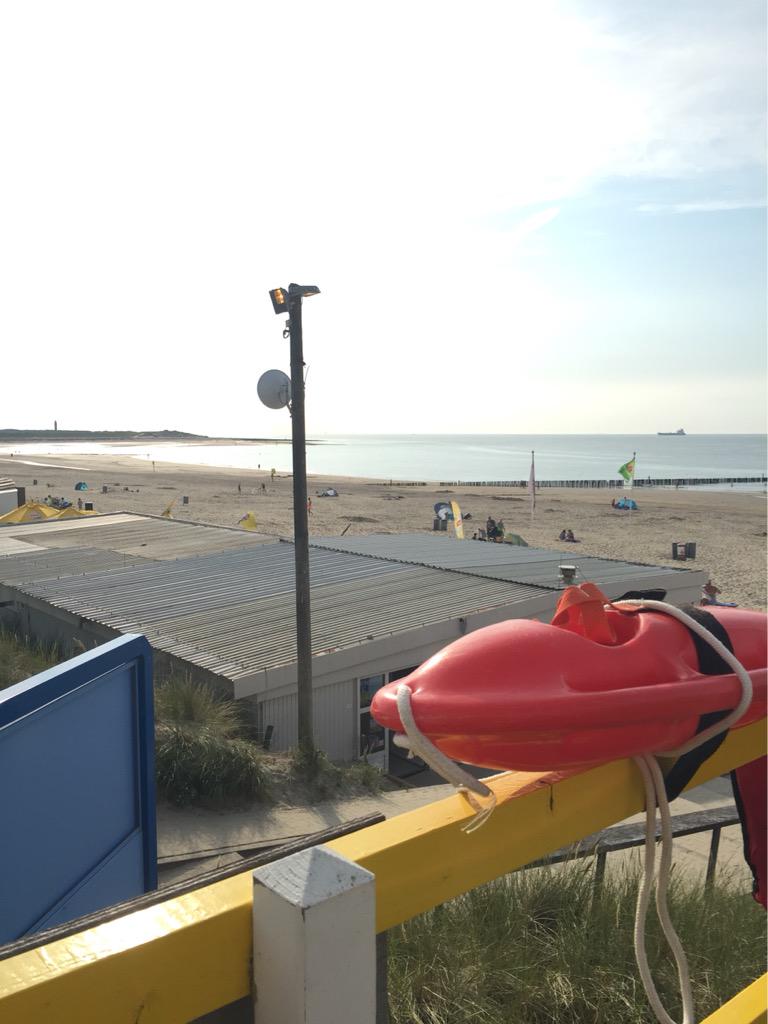 Strandbewaking's tweet image. Vandaag een mooie en veilige stranddag gehad. Hopen op nog mooie zomerdagen erbij.