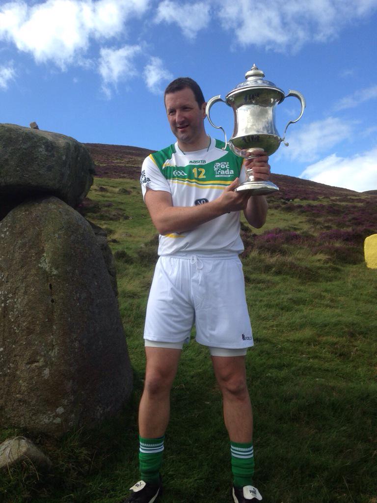 <a href="/GAAPocFada/">GAA Poc Fada</a> was lucky today to get over <a href="/TheGreatGander/">Eoin Reilly</a> &amp; <a href="/andyfa1/">Andrew Fahey</a> challenge.. #gaa #pocfada @MDMyClubShop