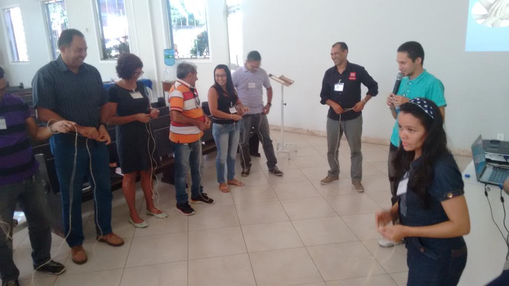 IBHJ's tweet photo. Hora de aprendermos um pouco mais por meio de dinâmica. http://t.co/WdIf8BVWRg