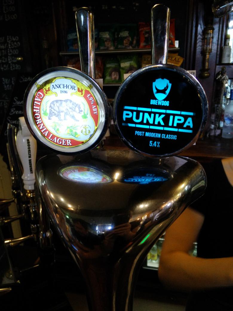 CornerhouseHU17's tweet photo. Craft Beer Line Up: @brewdog Punk IPA and @AnchorBrewing Cali Lager #craftbeer #bevbeer http://t.co/YtyRsCCSER