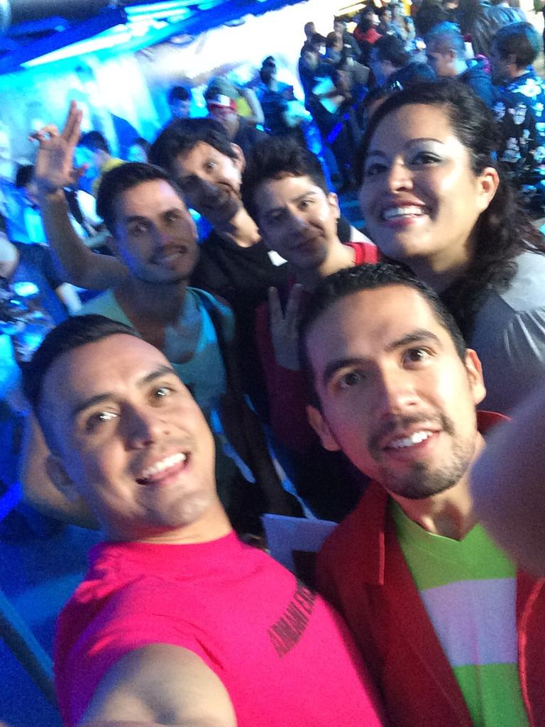 JM_KSTELLANOS's tweet photo. @bbmexregresa #erickdentrodeBB2015 #oaxaca #apoyo @VaGaytan @MarisOcba @Yiltorres #RT @quicha26 @alejitos6 @s http://t.co/PzFjtyZR4t