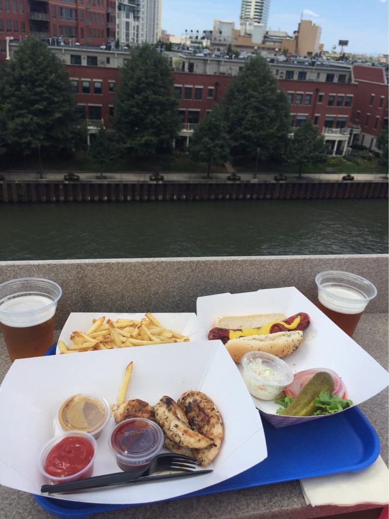 ThePPJs's tweet photo. Pre x-race beer and lunch at the pool. #sistersbeforemisters #xrace http://t.co/89y79Si7Zp