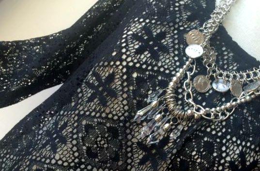 ludovicaespacio's tweet photo. #Black lista para usarla hoy con nuestros accesorios de #matuca. Divina. @Muy_Mona @micaassis @mairalondra22 http://t.co/RKYg1DaYgO